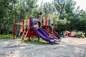 Lake Avenue RV Resort