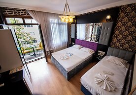 Royal Garden Suite and Hotel