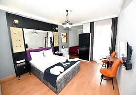 Royal Garden Suite and Hotel