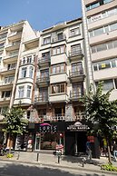 Royal Garden Suite and Hotel