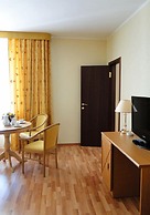 Brigantine Hotel
