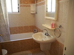 Sirena Sunrise Prestige Apartments