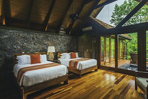 Amor Arenal Adults Friendly