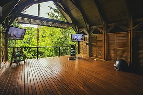 Amor Arenal Adults Friendly