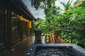 Amor Arenal Adults Friendly