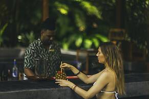 Amor Arenal Adults Friendly