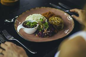 Amor Arenal Adults Friendly