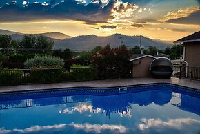 Uncorked Bed & Breakfast