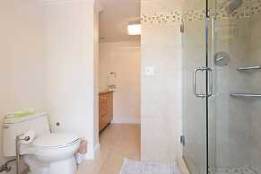 Tropical Oasis Estate