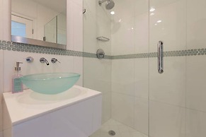 Tropical Oasis Estate