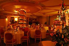 Alle Dolomiti Boutique Lake Hotel