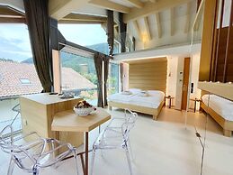 Alle Dolomiti Boutique Lake Hotel