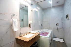 Hotel Dolphin International