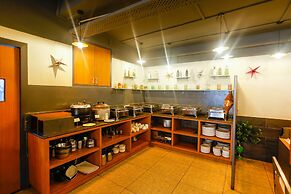 Hotel Dolphin International