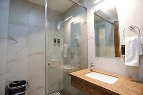 Hotel Dolphin International