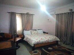 Bayse One Executive Suites and Bar