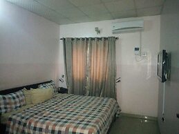 Bayse One Executive Suites and Bar