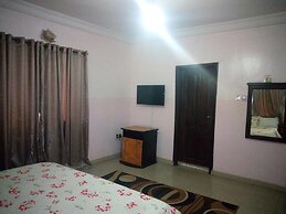 Bayse One Executive Suites and Bar