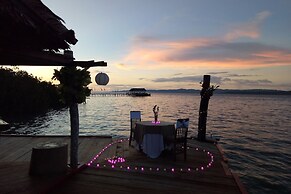 Raja Ampat Dive Lodge