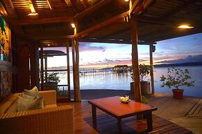 Raja Ampat Dive Lodge