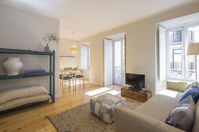 Santos Apartments by Linc