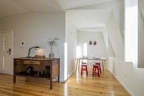 Santos Apartments by Linc