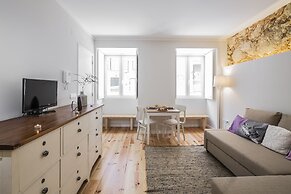 Santos Apartments by Linc