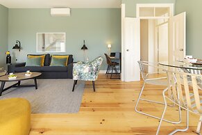 Santos Apartments by Linc