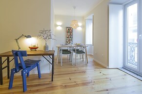 Santos Apartments by Linc