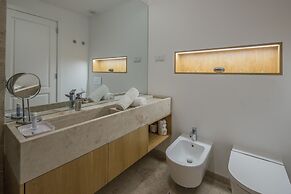 Santos Apartments by Linc