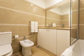 Santos Apartments by Linc