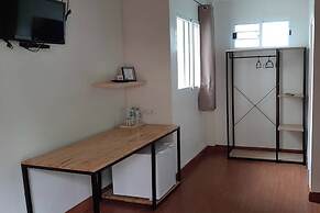 Phenwaree Amphawa Resort