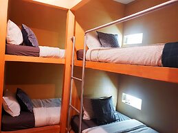 We Bangkok at Metro Park - Hostel