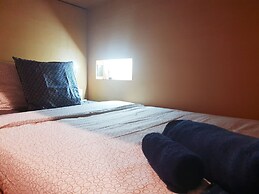 We Bangkok at Metro Park - Hostel