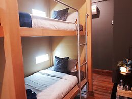 We Bangkok at Metro Park - Hostel