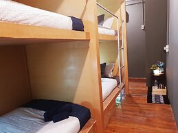 We Bangkok at Metro Park - Hostel