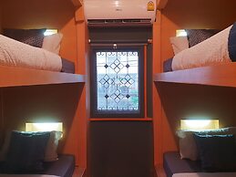 We Bangkok at Metro Park - Hostel