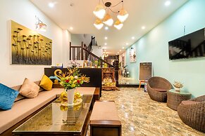 Sunny Riverside Homestay