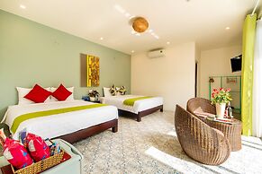 Sunny Riverside Homestay