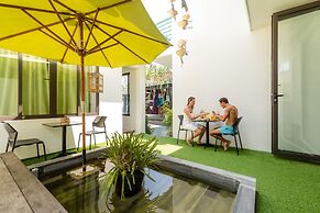 Sunny Riverside Homestay