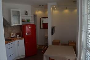 Casablanca Apartments