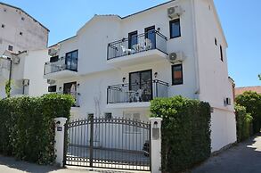 Casablanca Apartments