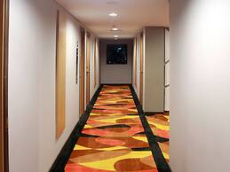 ibis Pontianak City Center