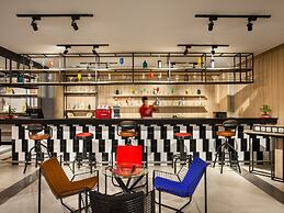 ibis Pontianak City Center