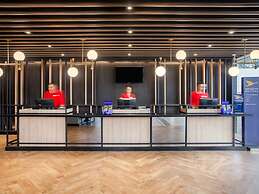 ibis Pontianak City Center