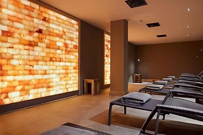Lighthouse Hotel & SPA