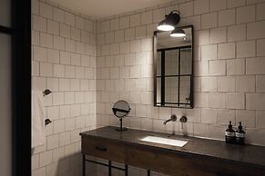 Lighthouse Hotel & SPA