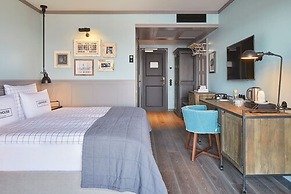 Lighthouse Hotel & SPA
