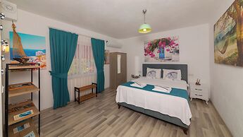 Derin Mavi Suit Butik Otel - Adults Only