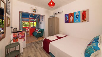 Derin Mavi Suit Butik Otel - Adults Only